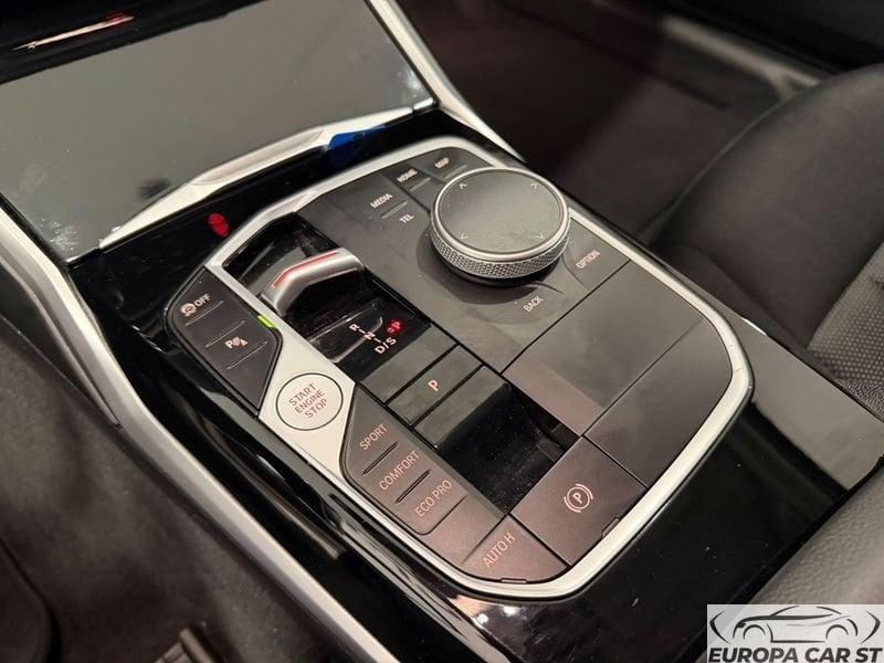 BMW Serie 3 318d 48V Touring auto mhev