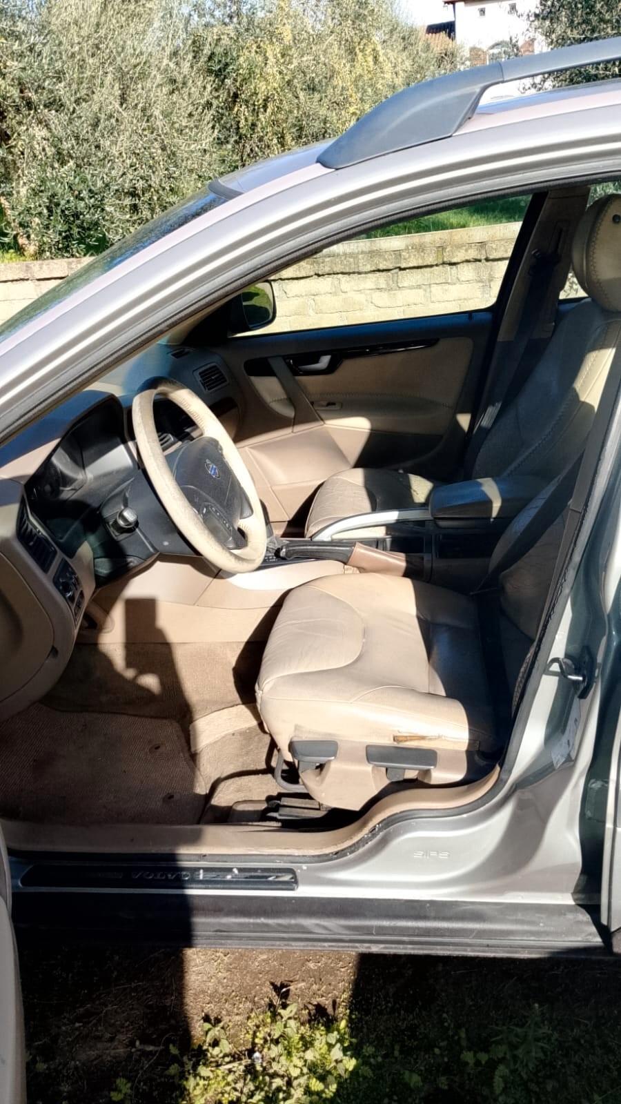 VOLVO V70 XC70 CROSS COUNTRY 4X4 ASI