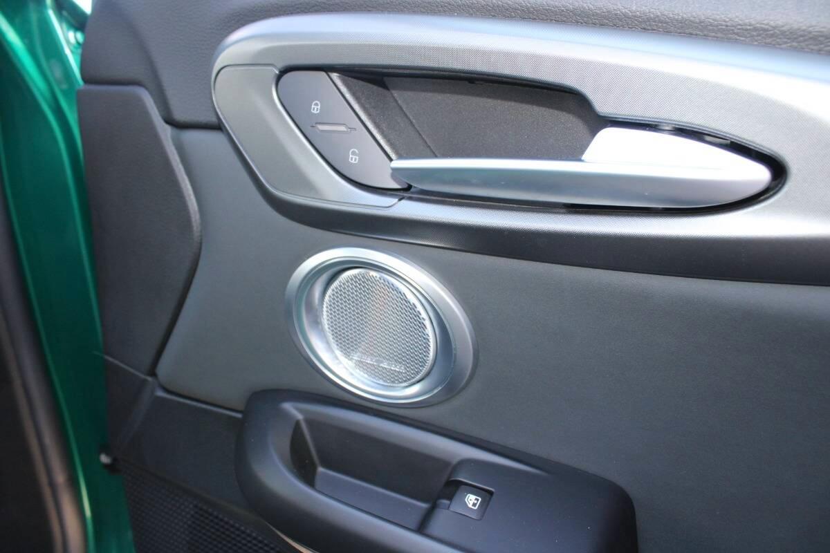 Alfa Romeo Tonale 1.5 hybrid Ti 160cv tct7 Con TELECAMERA POSTERIORE