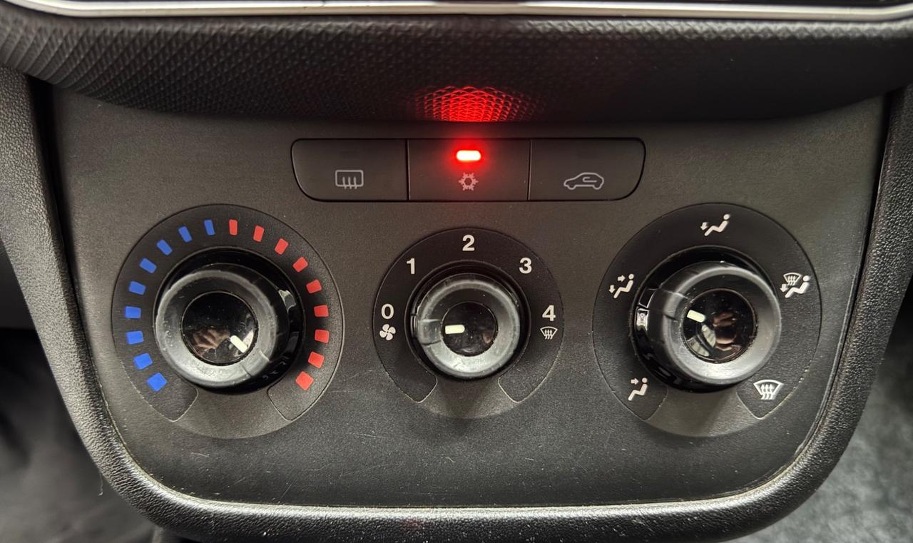 Fiat Punto 1.2 Benzina 5P ADATTA NEOPATENTATI