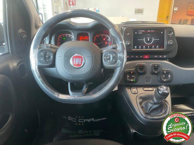 FIAT Panda Cross 1.0 Hybrid *DISPLAY COLORI