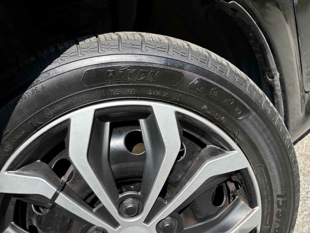 Citroen C1 1.0 3 porte C1TY adetta per neoptentati