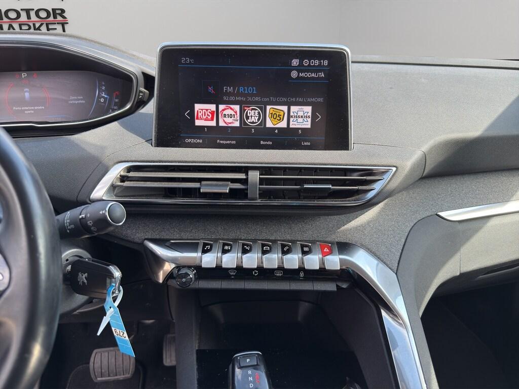 Peugeot 3008 1.5 BlueHDi Allure EAT