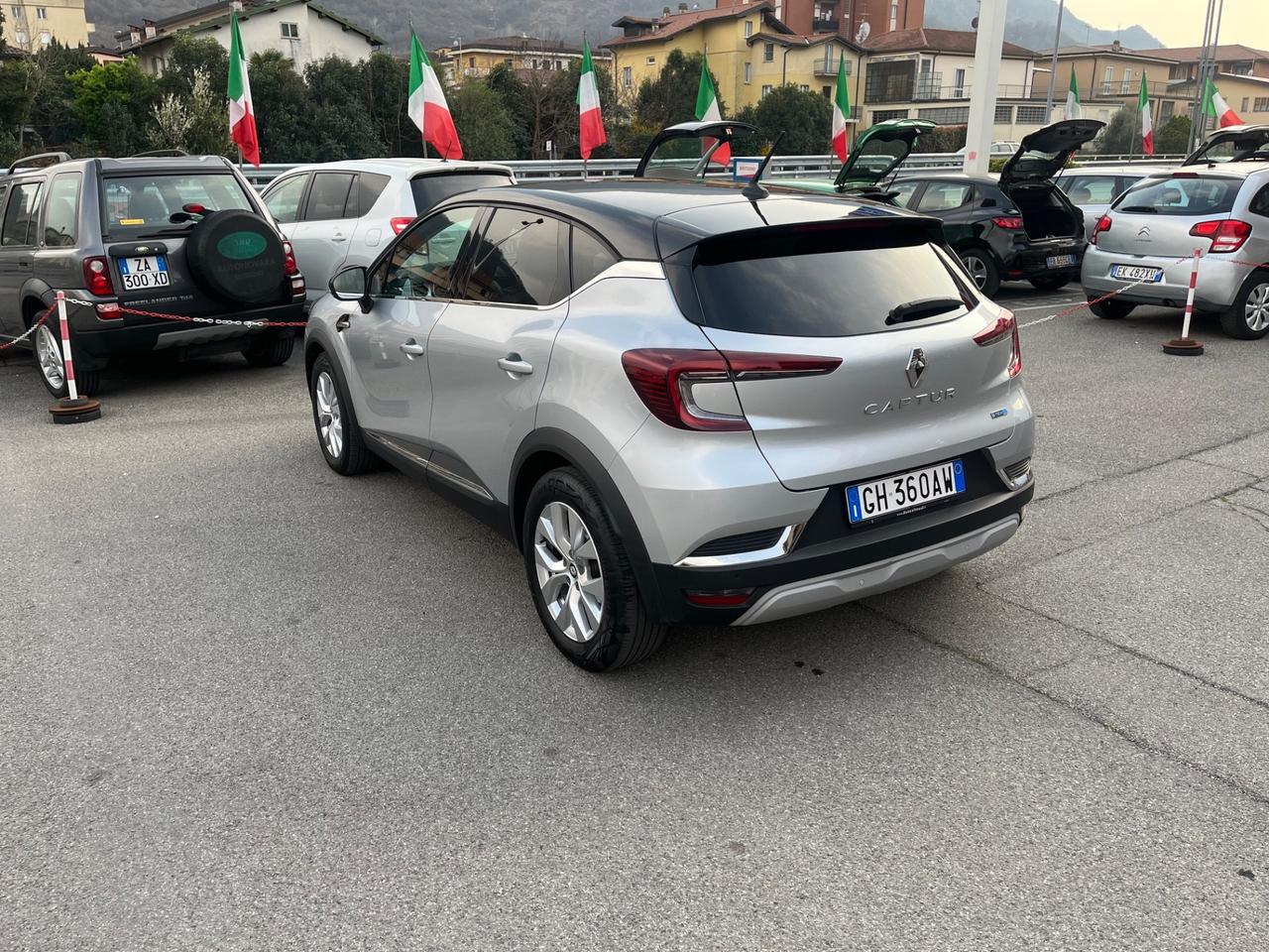 RENAULT CAPTUR - FULL HYBRID