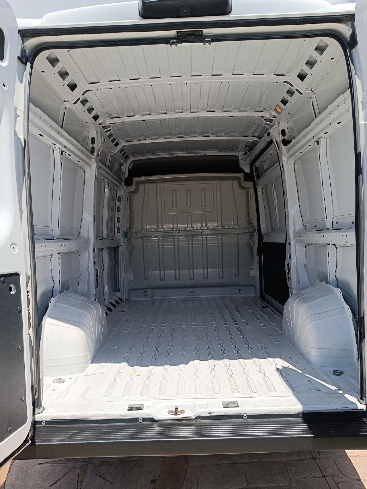 Fiat Ducato 33 2.2 Mjt 140CV PLM-TM Furgone iva inclusa