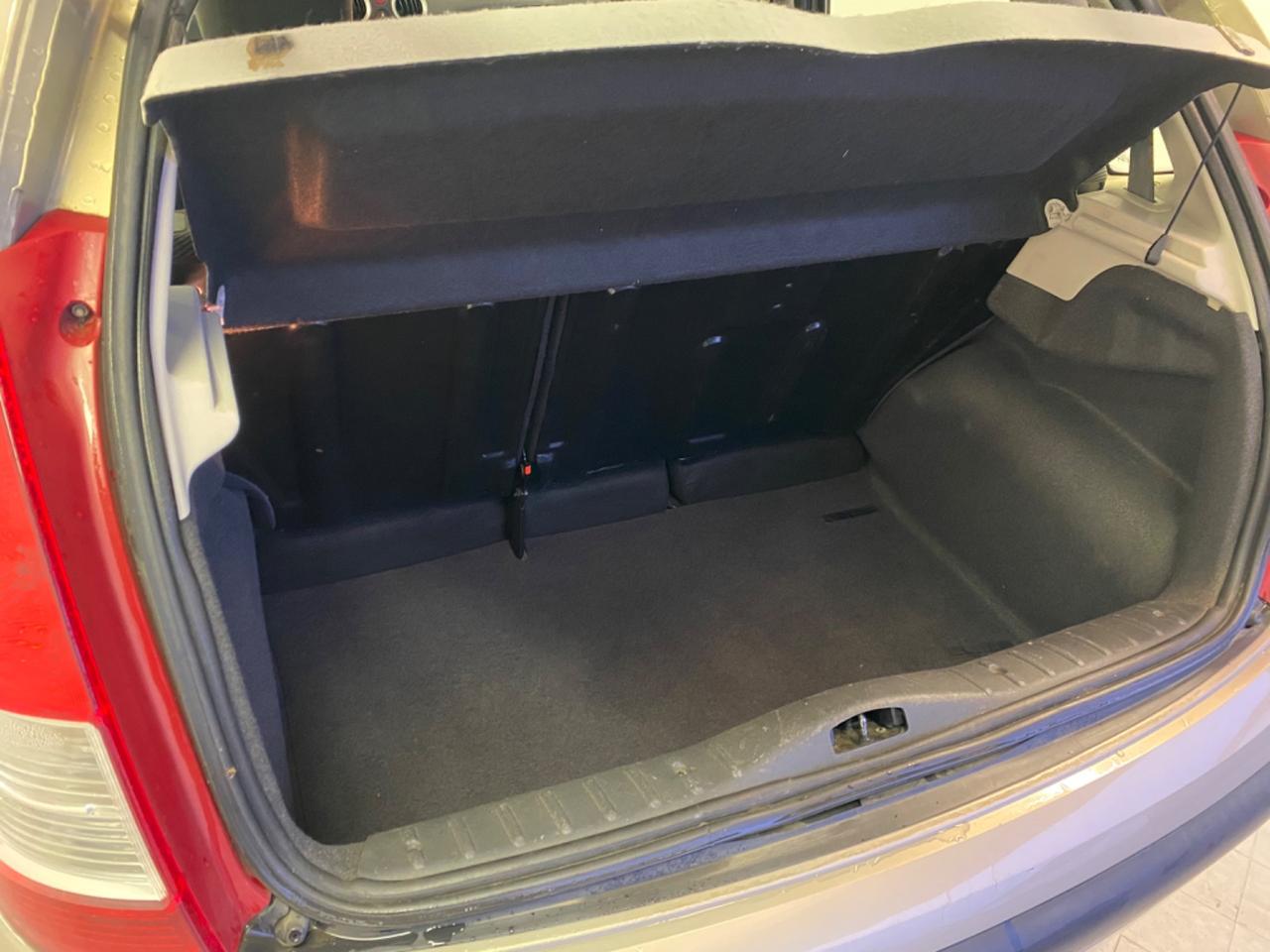 Citroen C3 1.1 Gold by Pinko