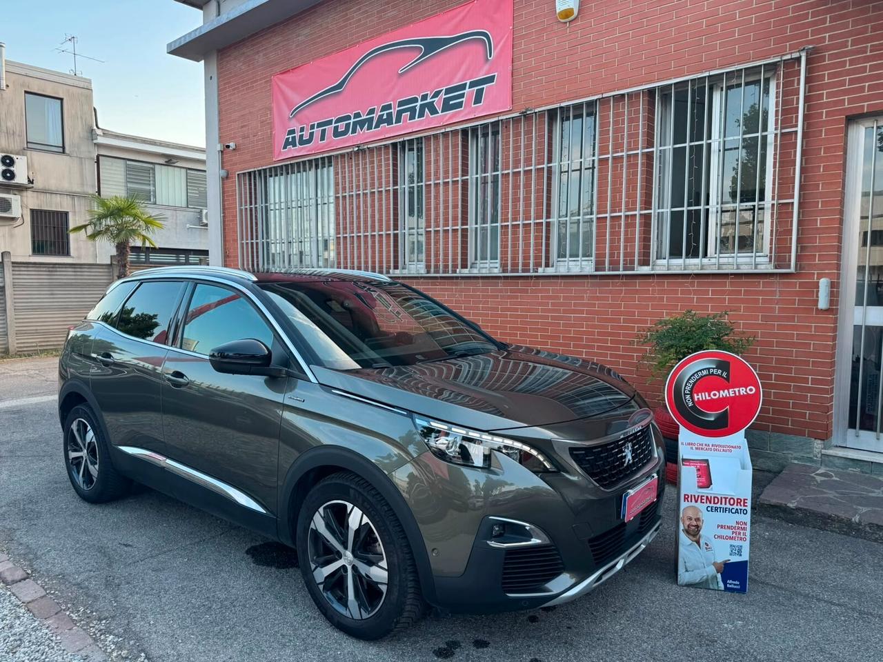 Peugeot 3008 1.6 BlueHDi 120cv EAT6 GT Line