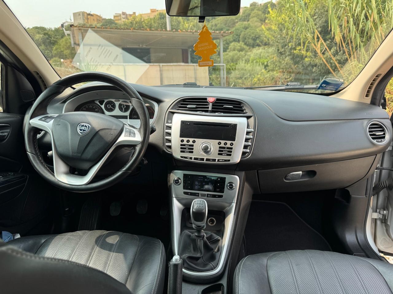 Lancia Delta 1.6 MJT 120cv Silver