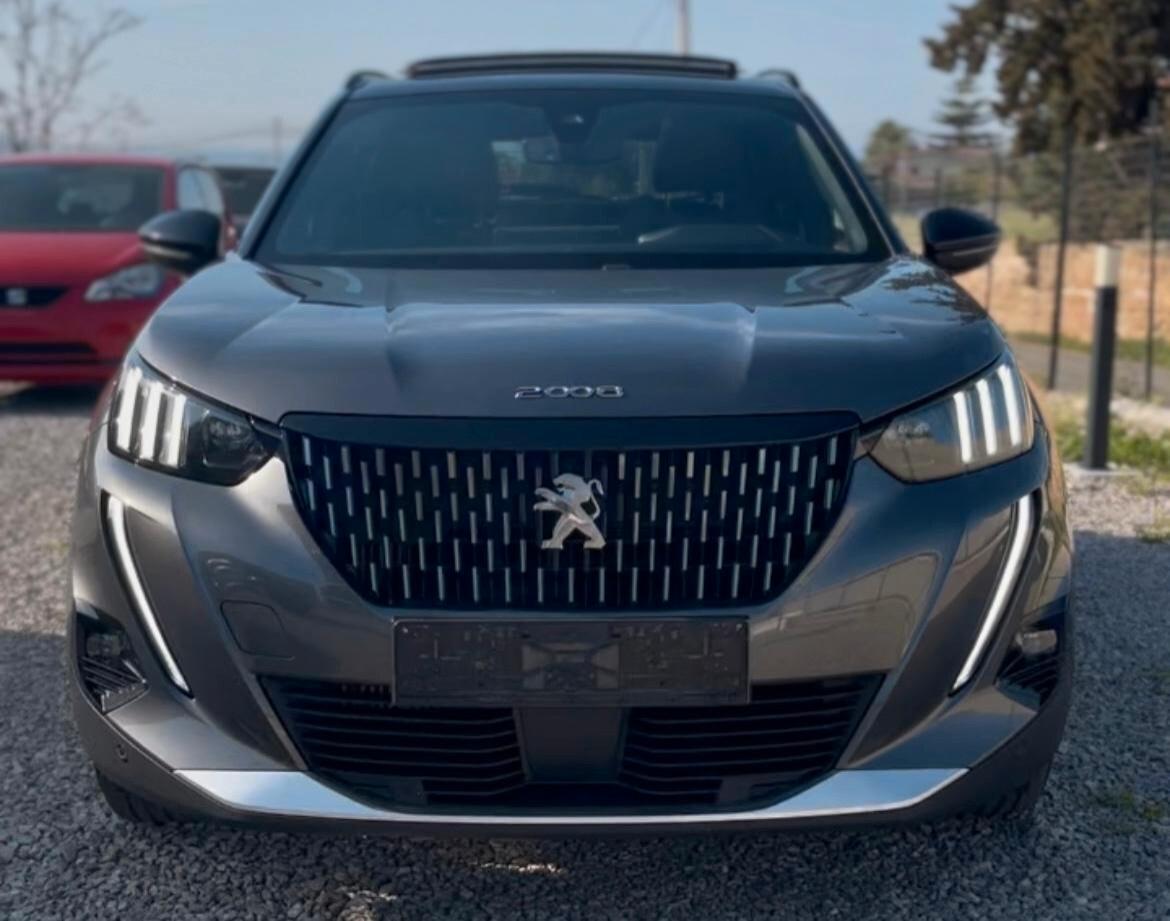 Peugeot 2008 GT 130 EAT8
