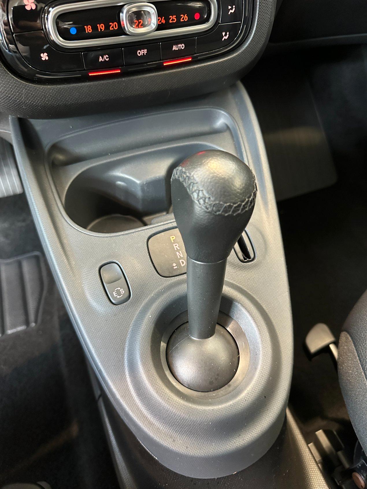 Smart forfour 0.9 t Prime 90cv twinamic - 16 - Pelle - Navi