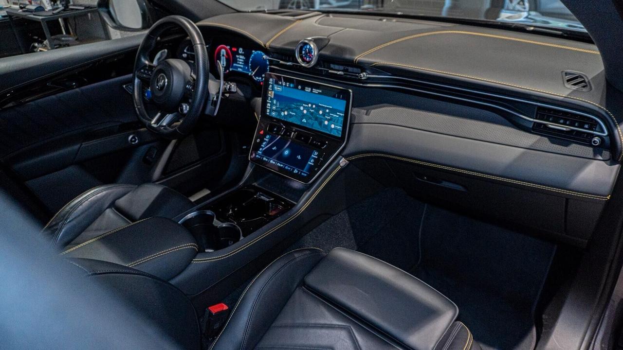 Maserati Grecale MHEV 330 CV AWD Modena