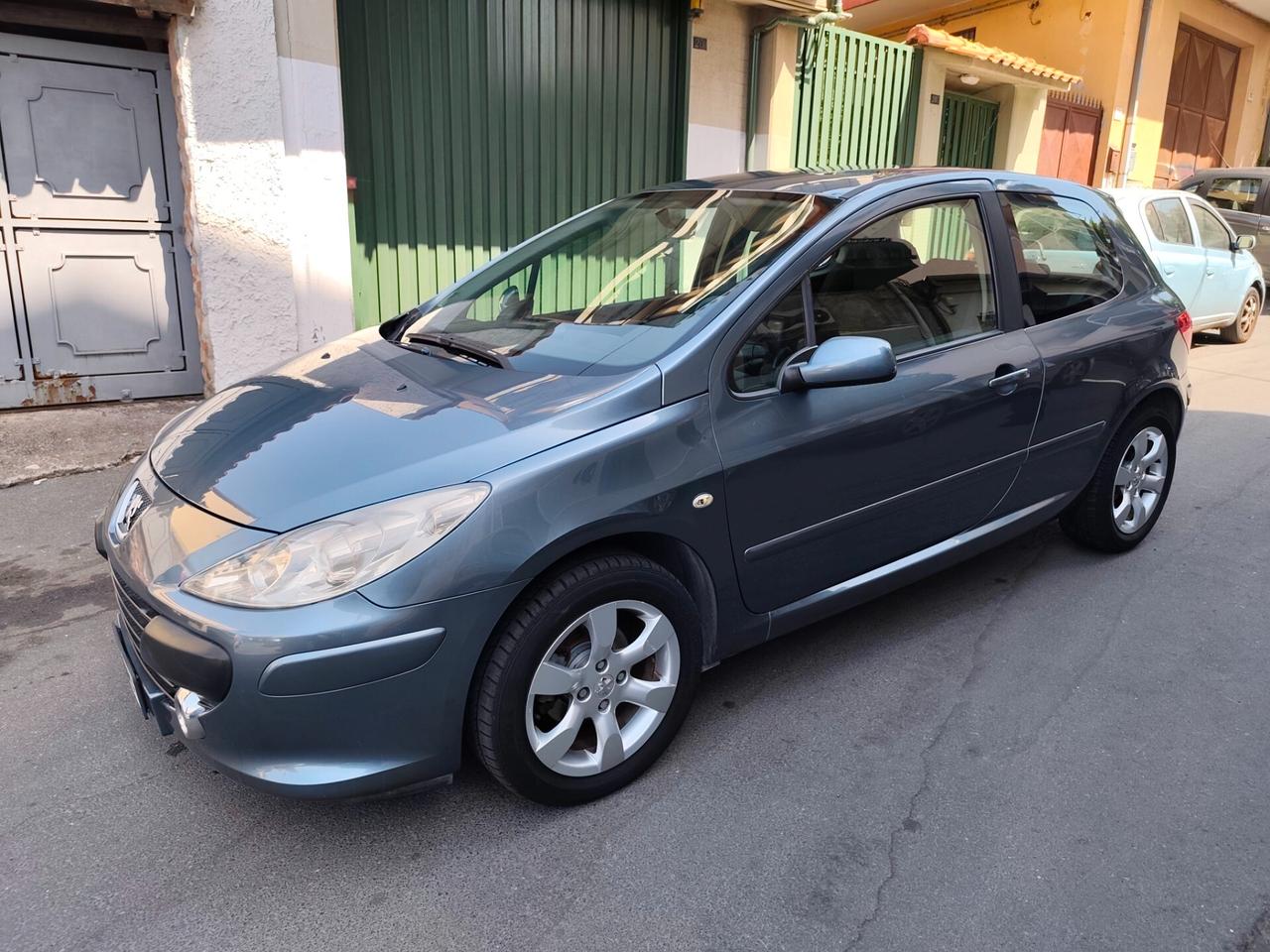 Peugeot 307 1.6 16V Perfetta