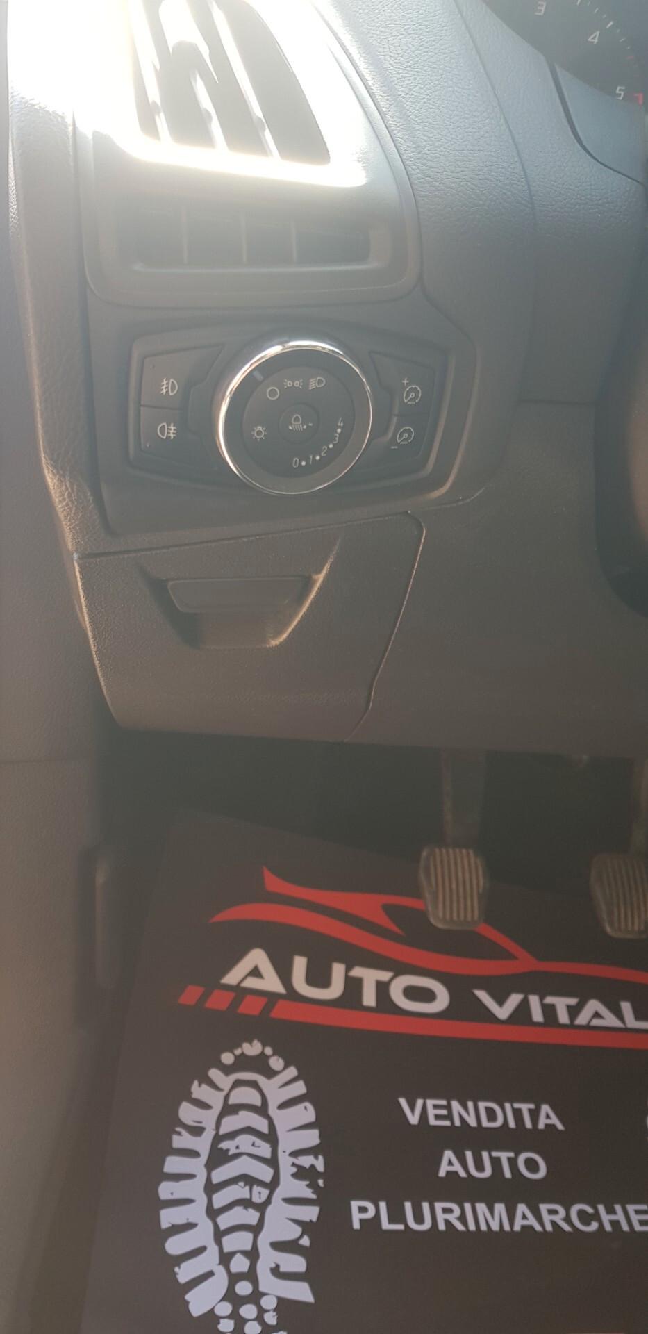 Ford Focus 1.6 TDCi 115 CV