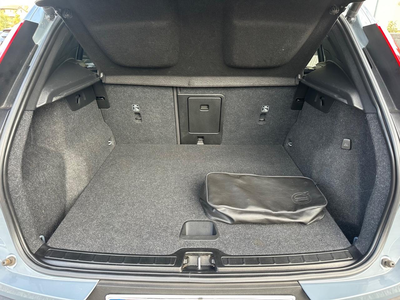 Volvo XC40 T4 Recharge Plug-in Hybrid Inscription Expression