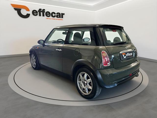 MINI Mini 1.6 16V Cooper Seven