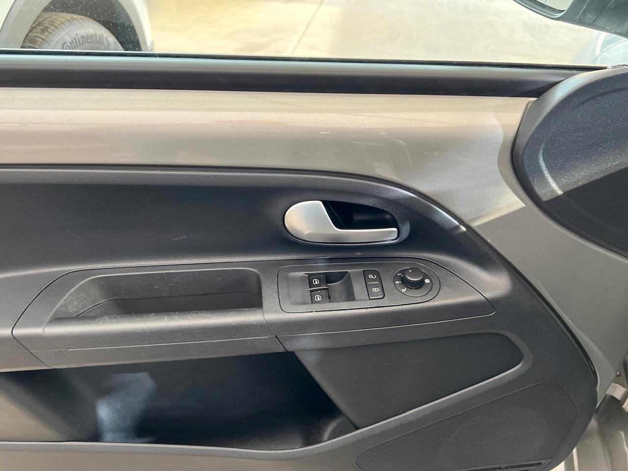 Volkswagen up! 1.0 5p. eco move up! BlueMotion Technology
