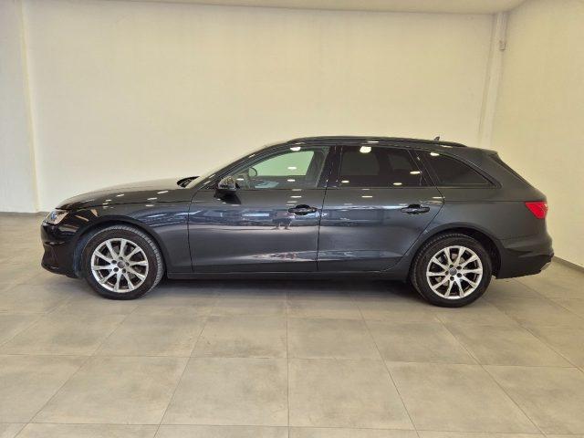 AUDI A4 Avant 35 TDI S tronic Business - Carplay - Sensori
