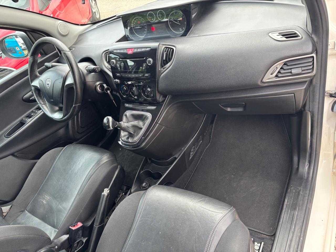 Lancia Ypsilon 1.3 MJT 16V 95 CV 5 porte S&S Platinum