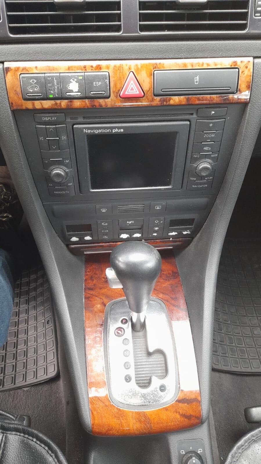 Audi A6 allroad 2.5 TDI 180 CV 4X4 INTEGRALE ASI CRS