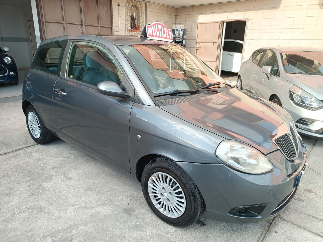 Lancia Ypsilon 1.3 Multijet 16V Argento