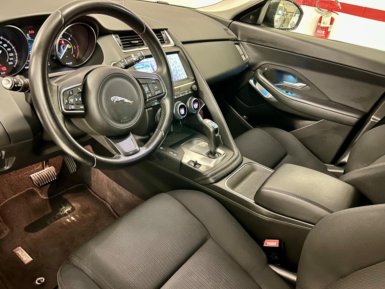 Jaguar E-Pace 2.0D 180 CV AWD aut. First Edition