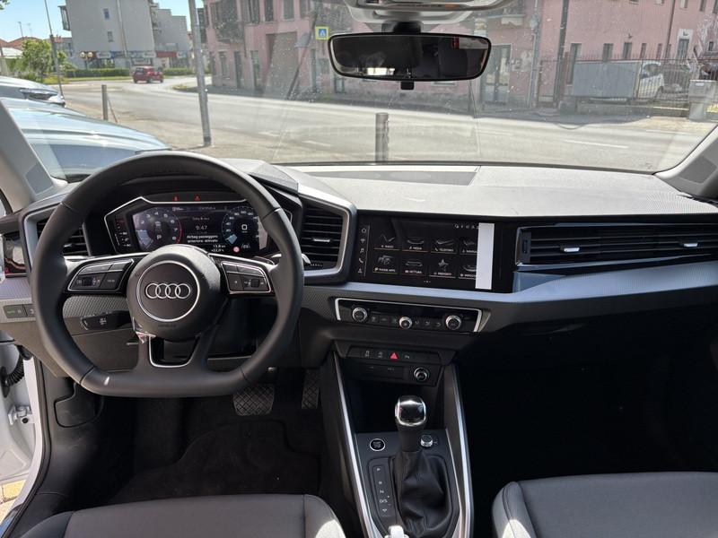 Audi A1 Sportback 30 1.0 tfsi S Line Edition 116cv s-tronic LED-PHONE APPS-17"