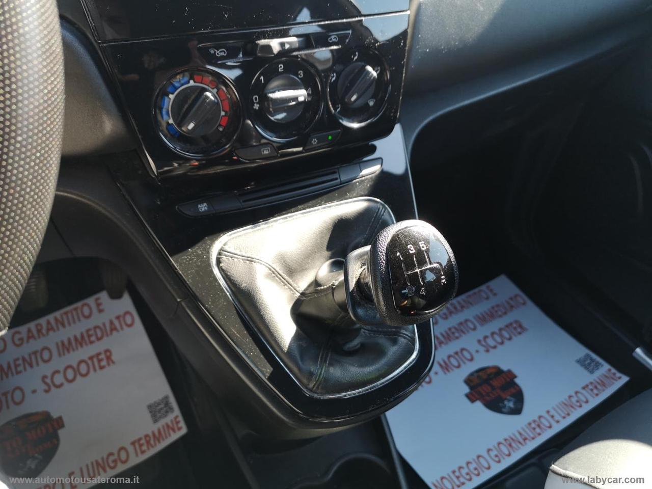 LANCIA Ypsilon 1.2 69 CV 5p. Elle RATE AUTO MOTO SCOOTER