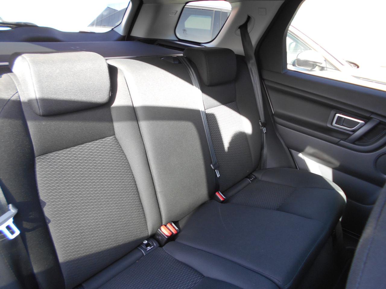 Land Rover Discovery Sport 2.0 TD4 150 CV Pure