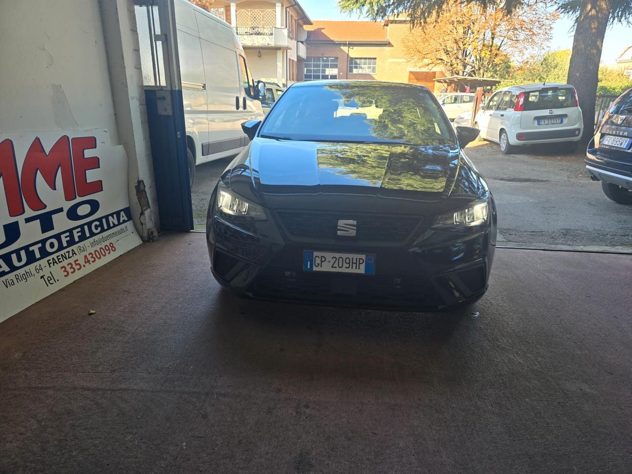Seat Ibiza 1.0 MPI 5 porte Business rate 125,00 mese