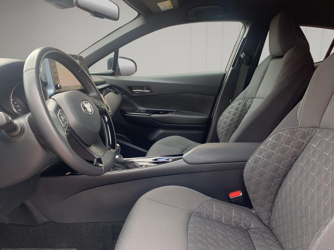 Toyota C-HR 2.0h Trend e-cvt
