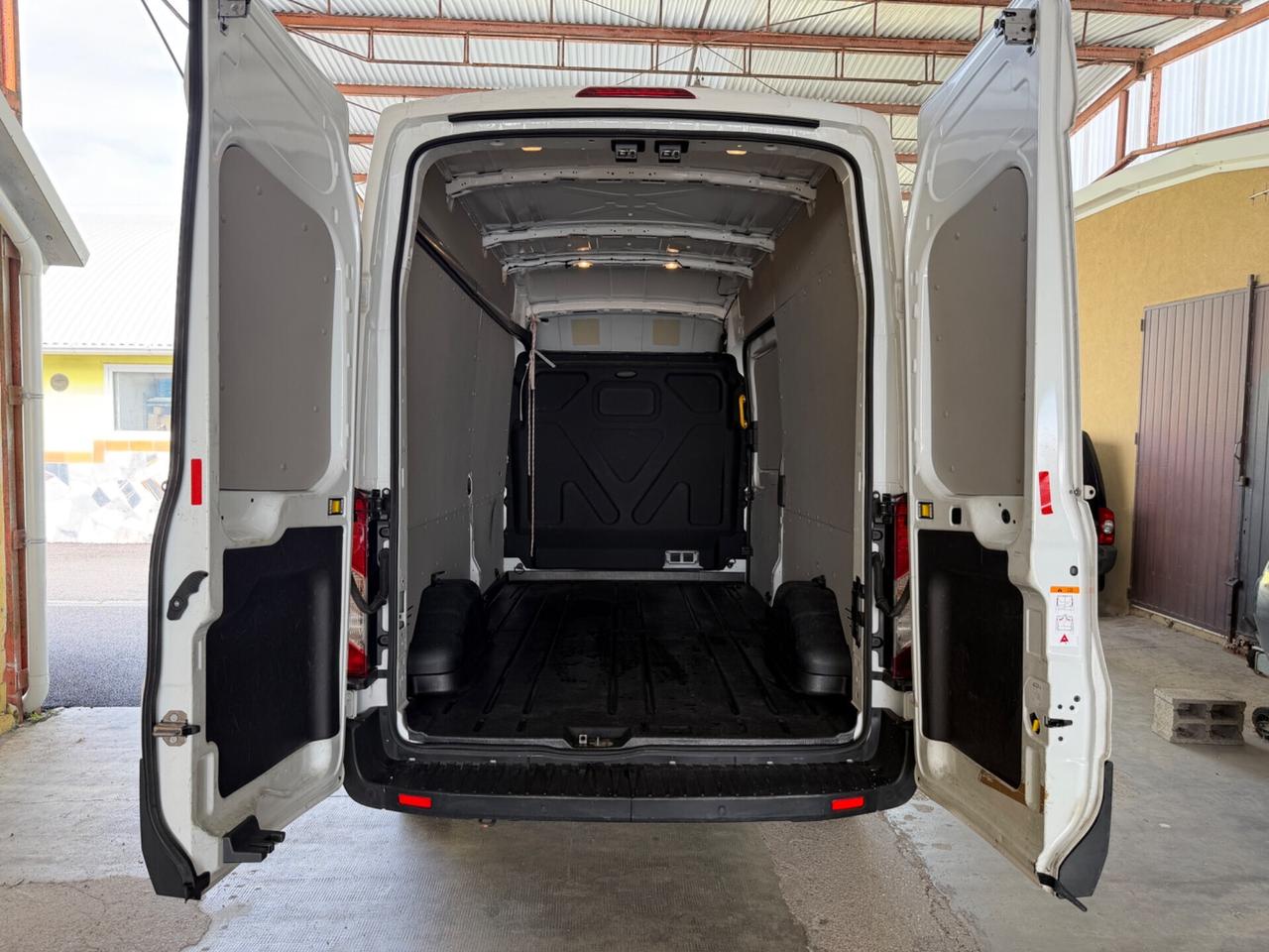 Ford Transit 2.0d Mhev L2H2 - 2021