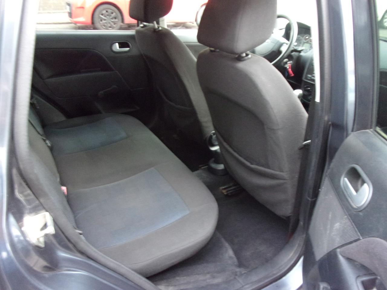 Ford Fiesta 1.2 16V 5p. Titanium