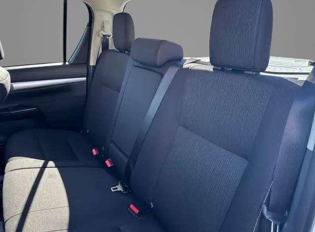 Toyota Hilux 2.8D COMFORT DOUBLE CAB 4X4 AUTO **GANCIO+ACC**