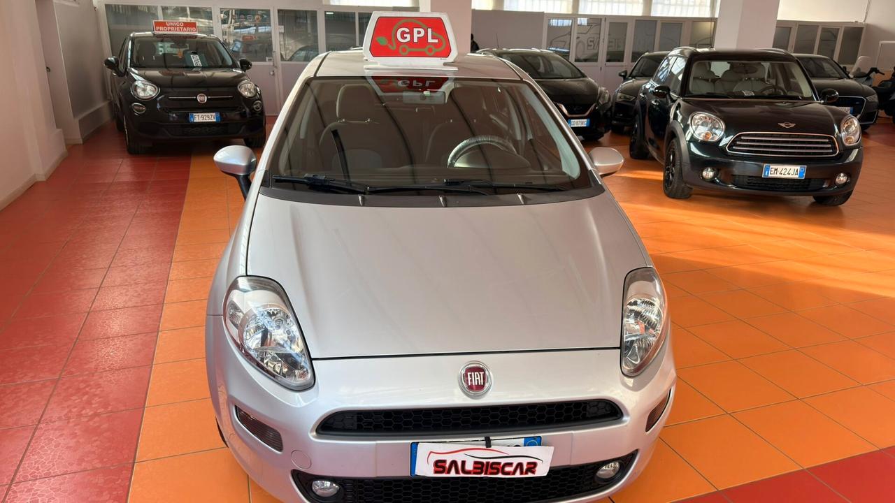 Fiat Punto BENZINA/GPL DELLA CASA SOLI 122000KM