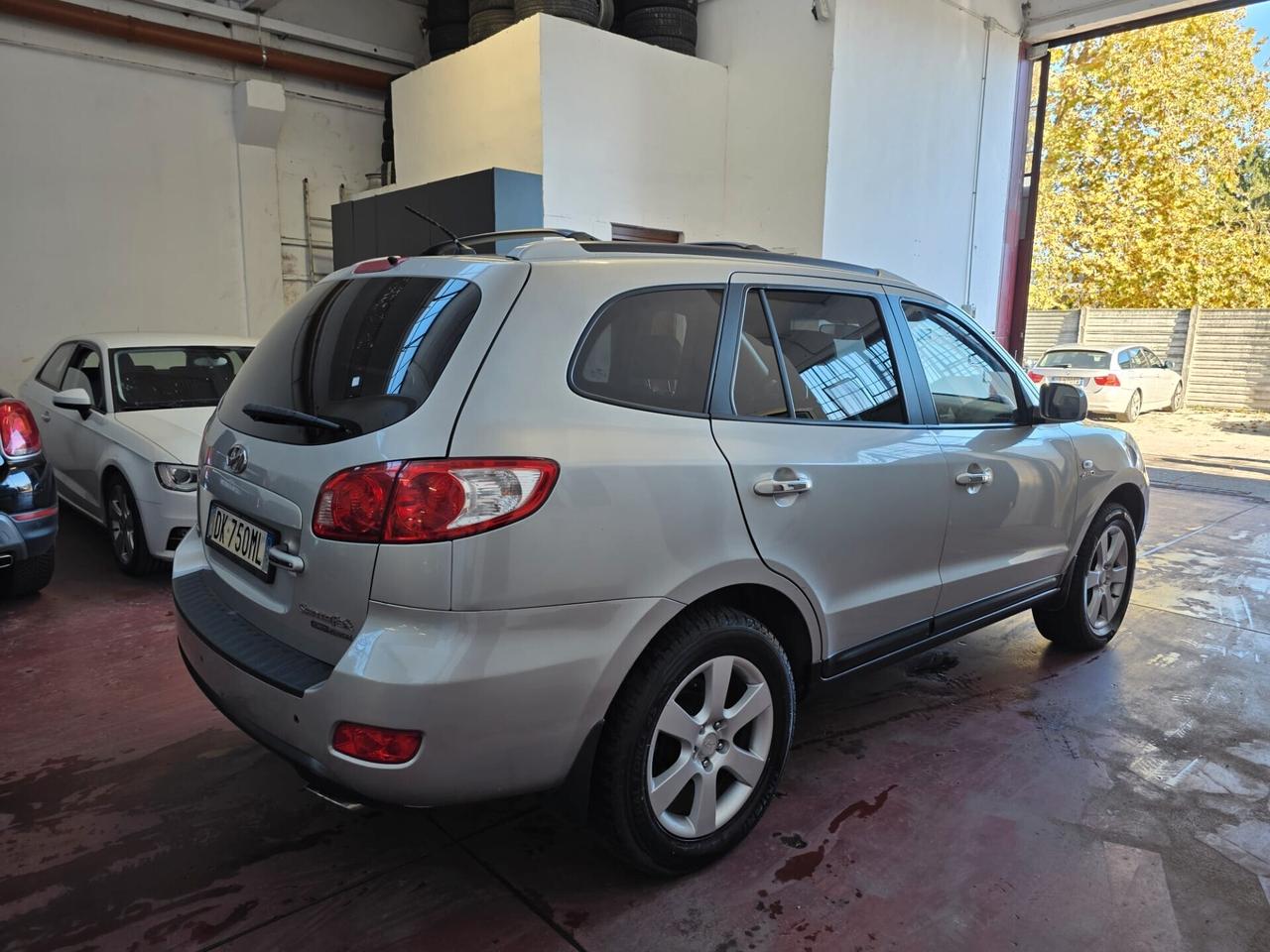 Hyundai Santa Fe 2.2 CRDi VGT Dynamic Sun 5 p.ti