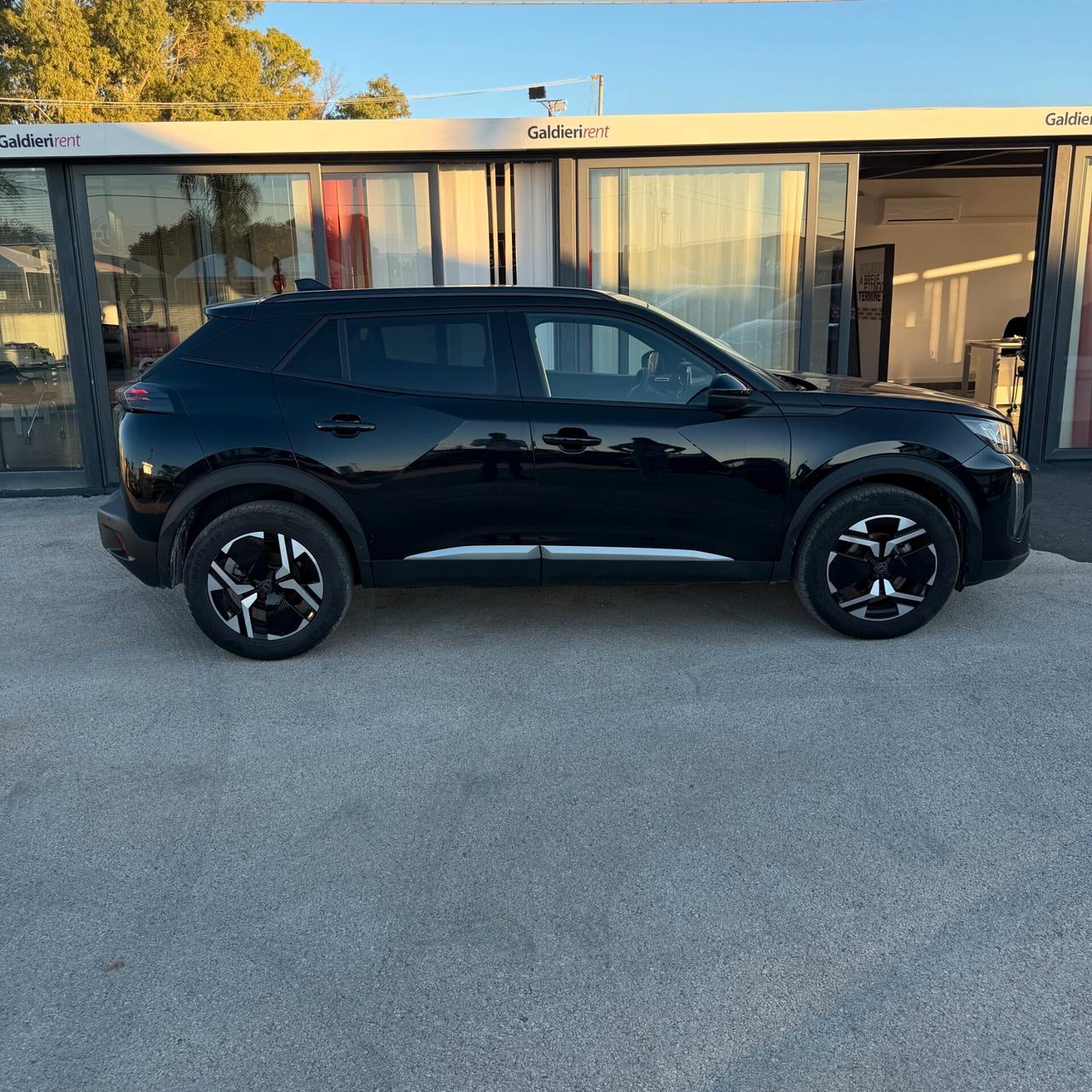 Peugeot 2008 PureTech 100 S&S Allure