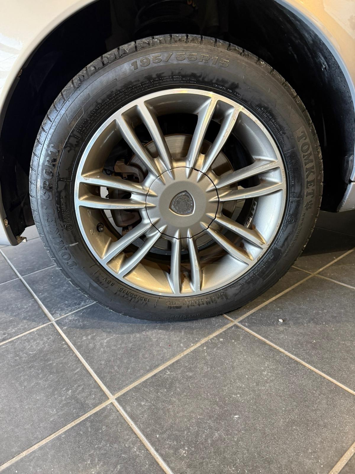 Lancia Ypsilon 1.4 -BENZINA/GPL -NEOPATENTATI