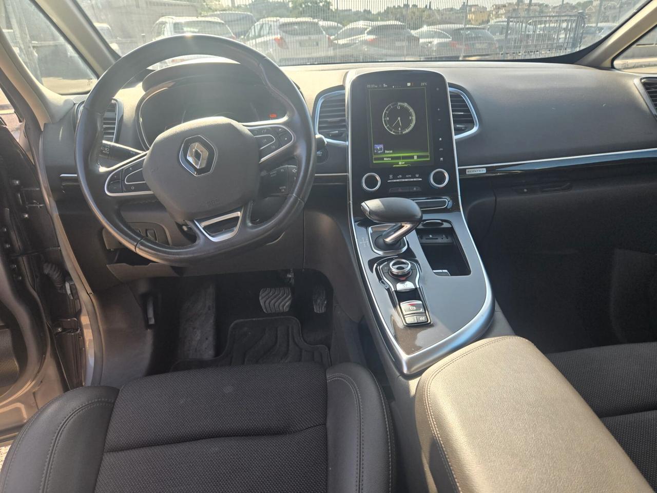 Renault Espace dCi 160CV EDC Energy Initiale Paris 4Control