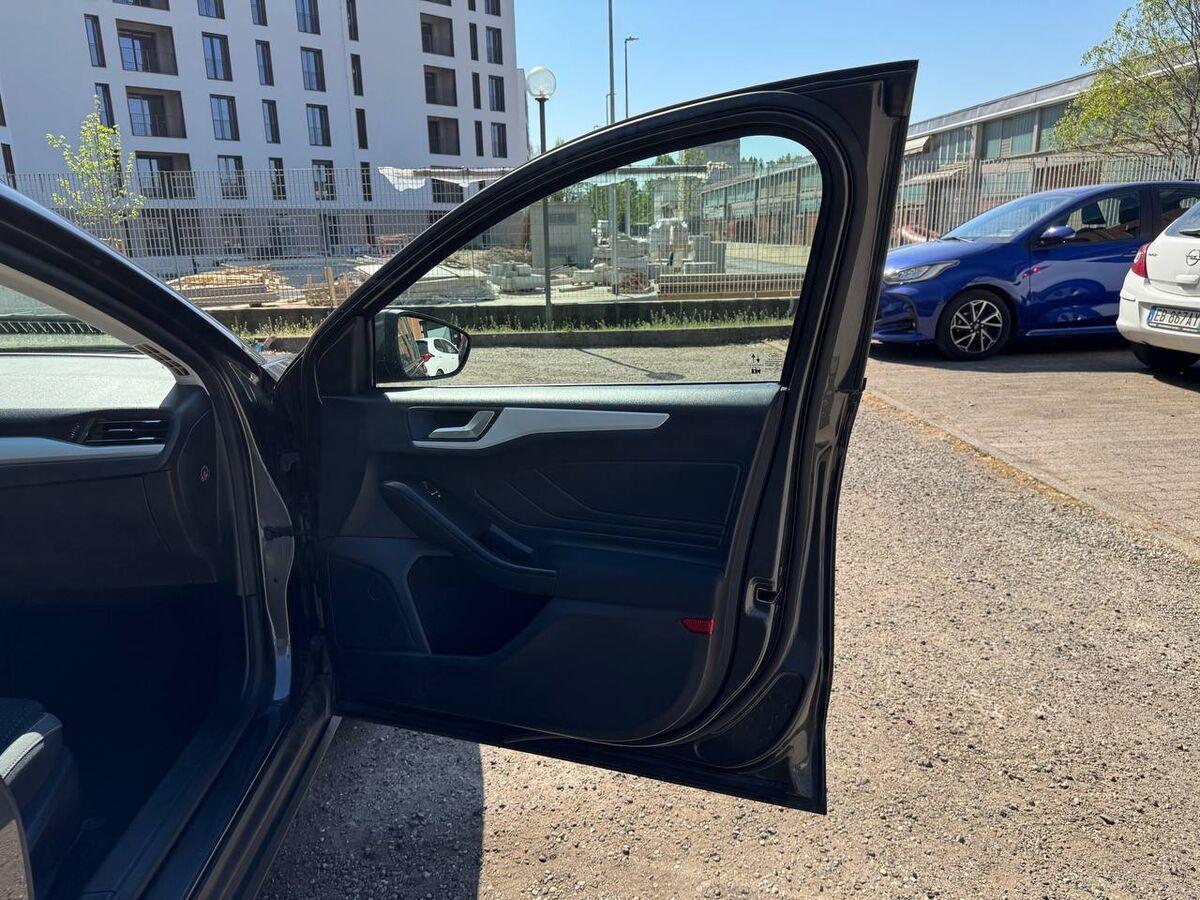 Ford Focus 1.5 ecoblue Business Co-pilot s&s 120cv auto