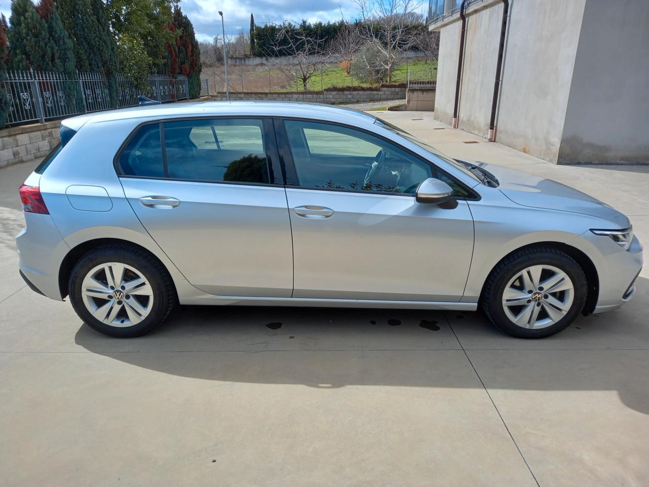 Volkswagen Golf 8 2.0 TDI Style 2021