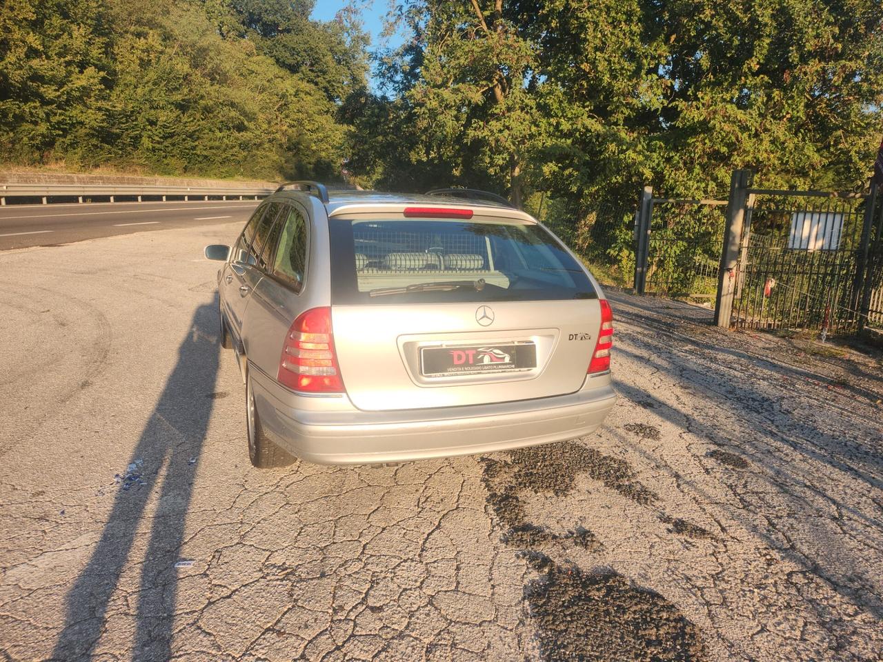 Mercedes-benz C 220 AUTOMATICO 122cv