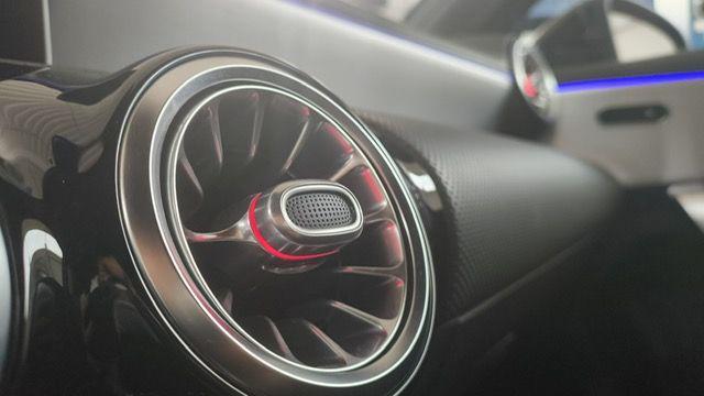 MERCEDES-BENZ A 220 Automatic Premium