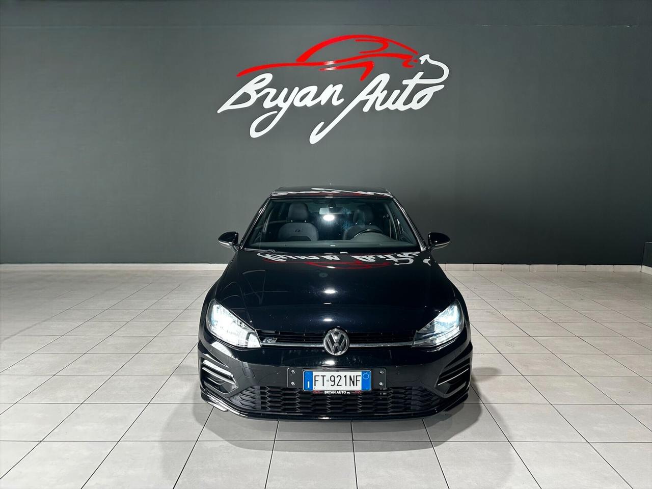 Volkswagen Golf R-LINE 1.5 TSI ACT DSG 5p. BMT