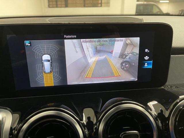 MERCEDES-BENZ GLB 180 d Automatic Business