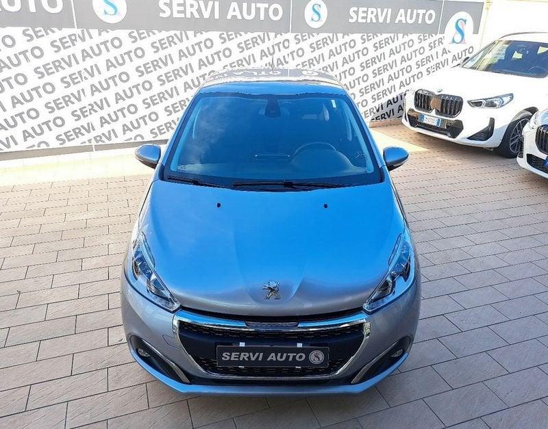 Peugeot 208 PureTech 82 5 porte Signature
