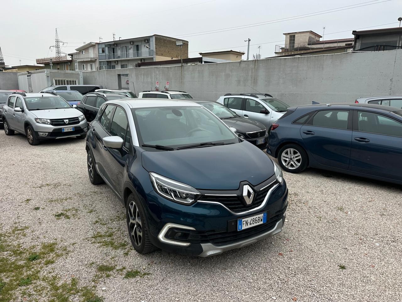Renault Captur 1.5 Dci 90 Cv Led Km 100.000 Bicolo