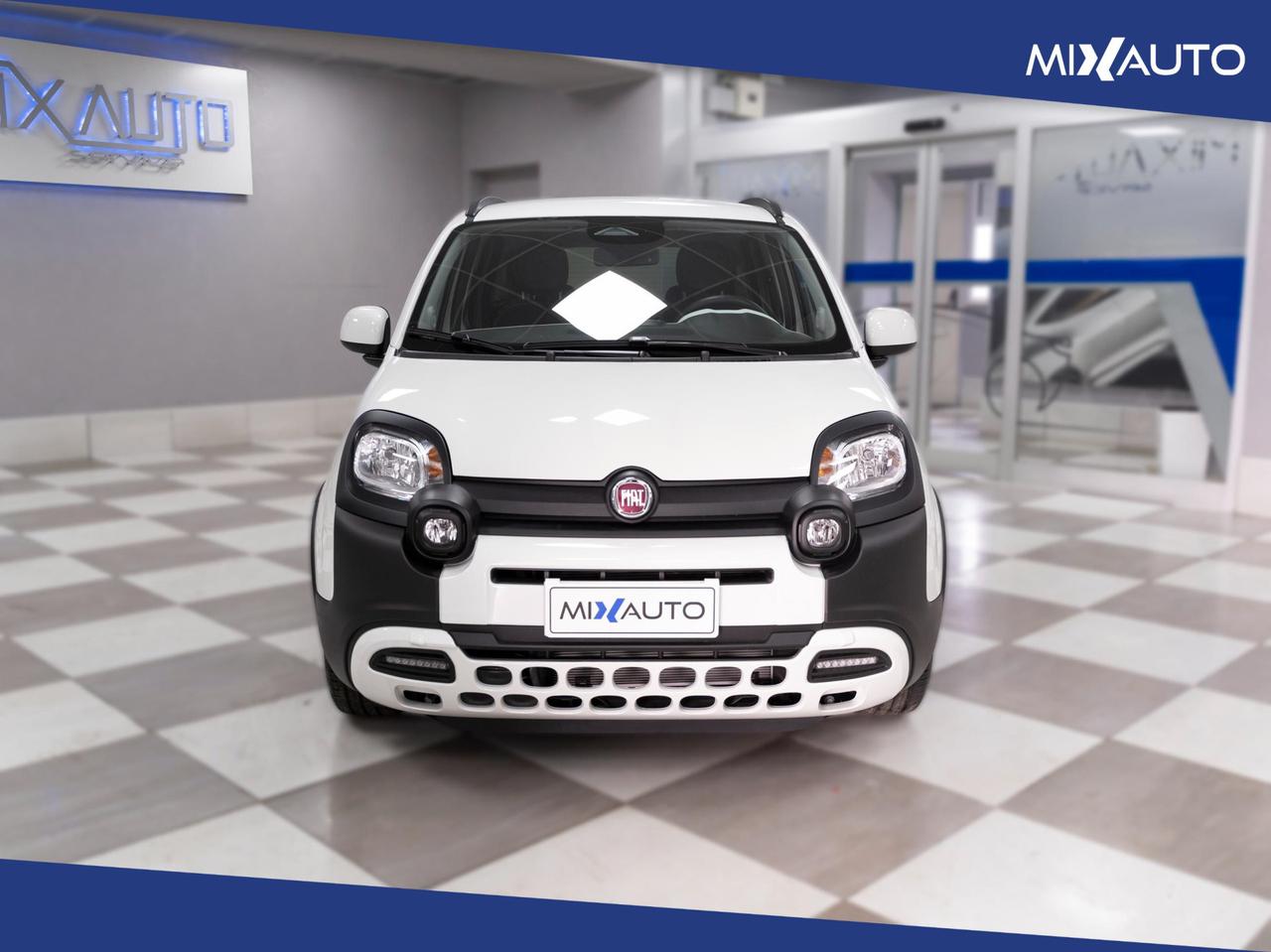 Fiat Panda Pandina Cross 1.0 Firefly Hybrid S&S 70CV