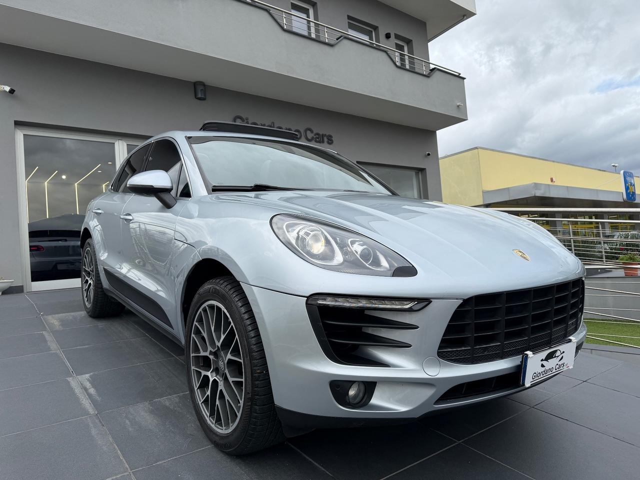 Porsche Macan 3.0 S Diesel 250cv in garanzia