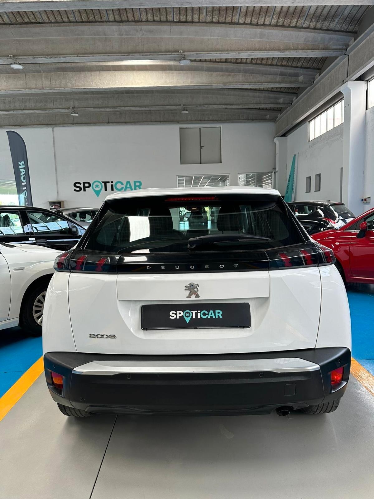 Peugeot 2008 PureTech 100 S&S Active Pack