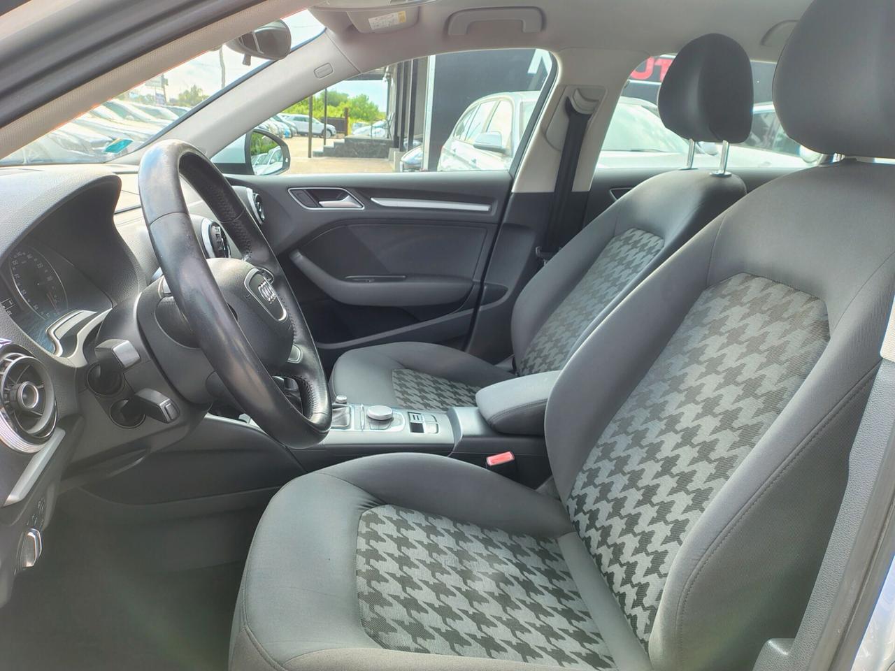 Audi A3 SPB 1.6 TDI clean diesel Ambition